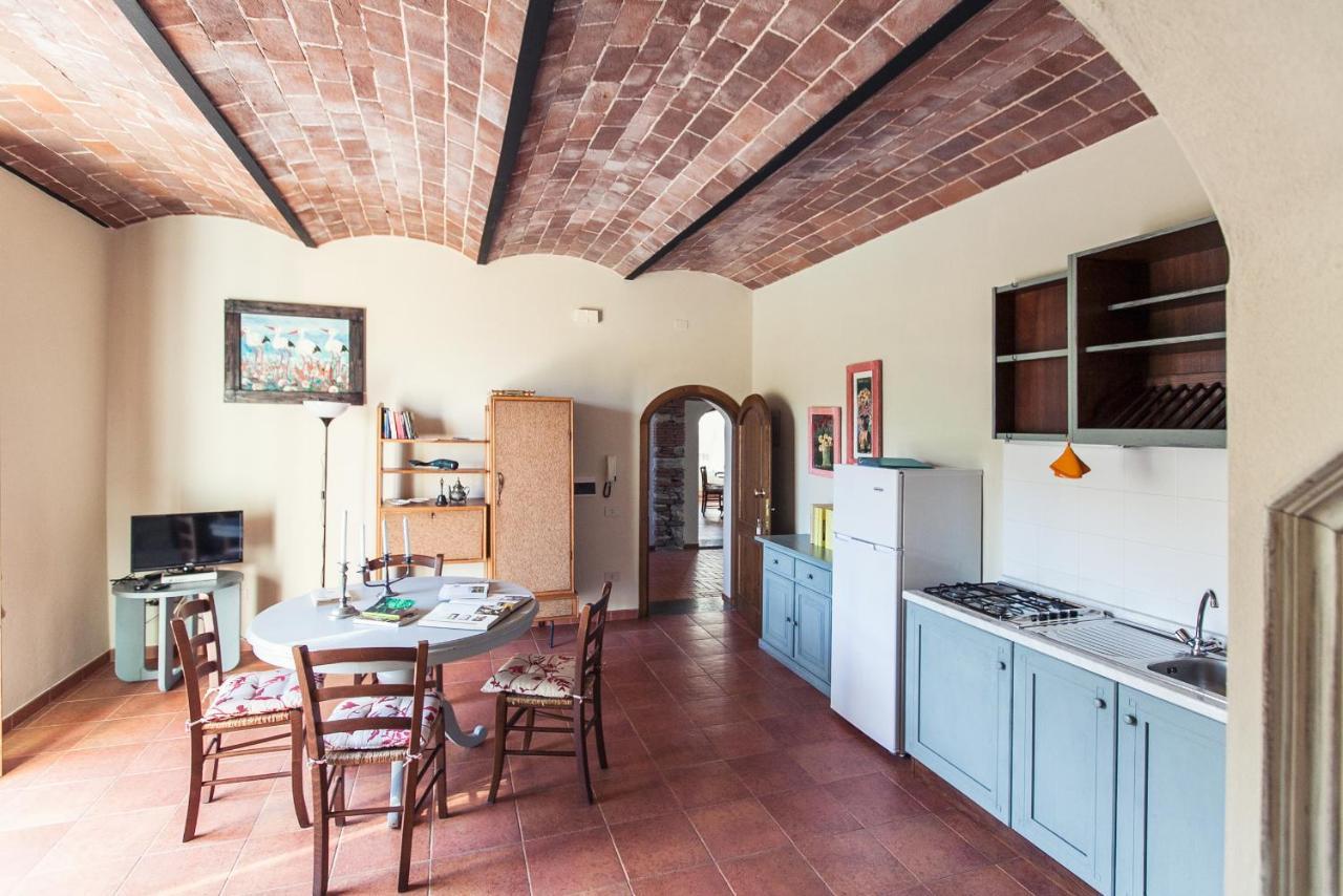 Locanda Degli Alberi Sassetta Exteriér fotografie